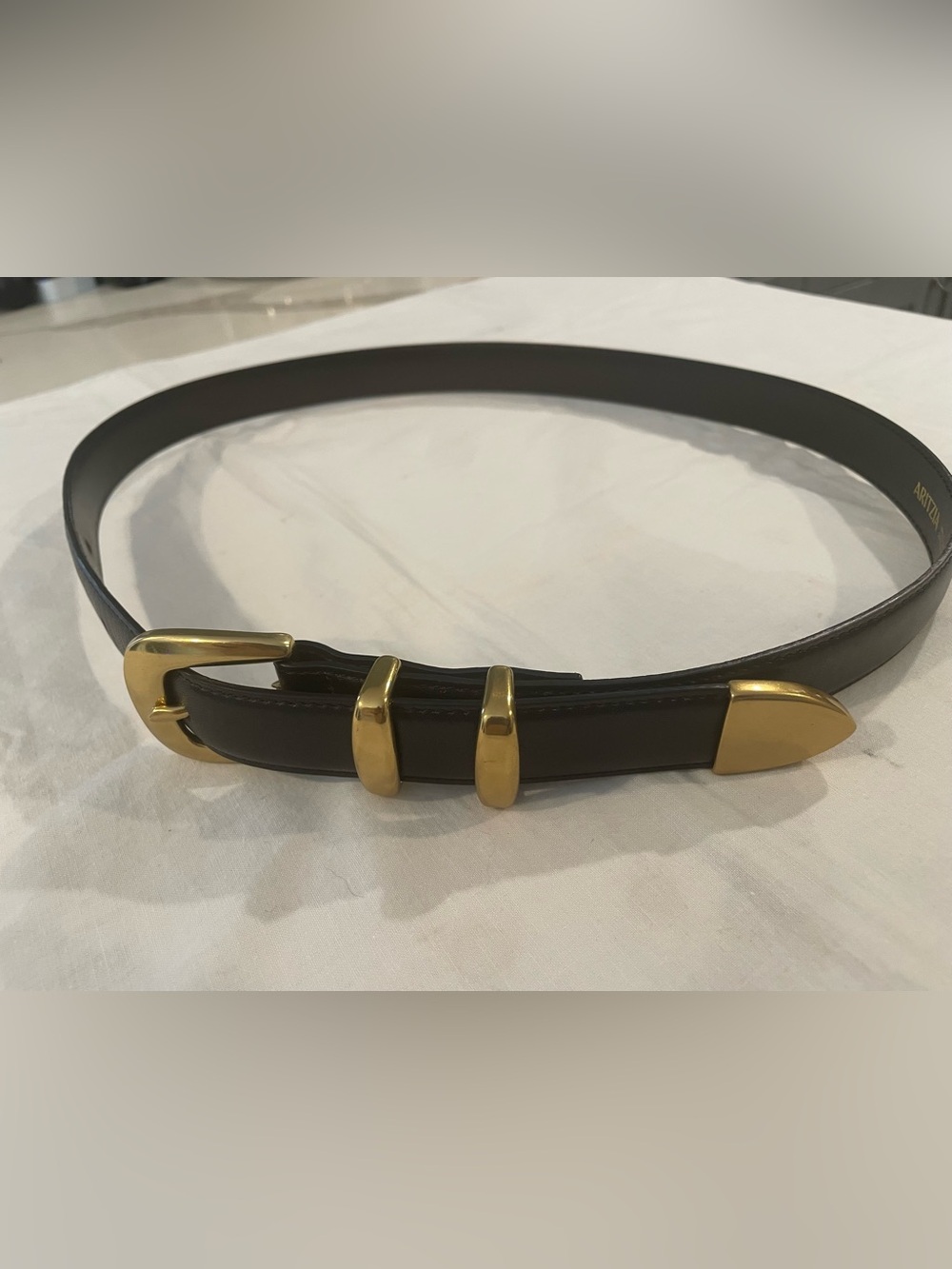 Aritzia  Leather Belt with Solid Brass Hardware Sz M Black Wm